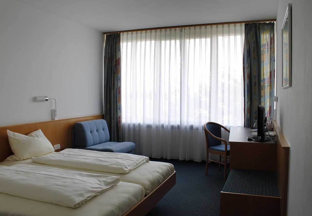 Hotel Schwanau Garni Екстер'єр фото